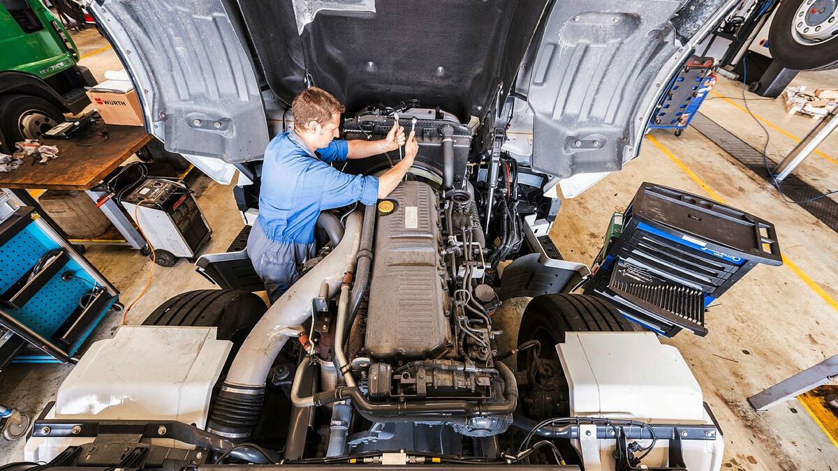 «Le secteur automobile doit se préparer à un tsunami technologique»