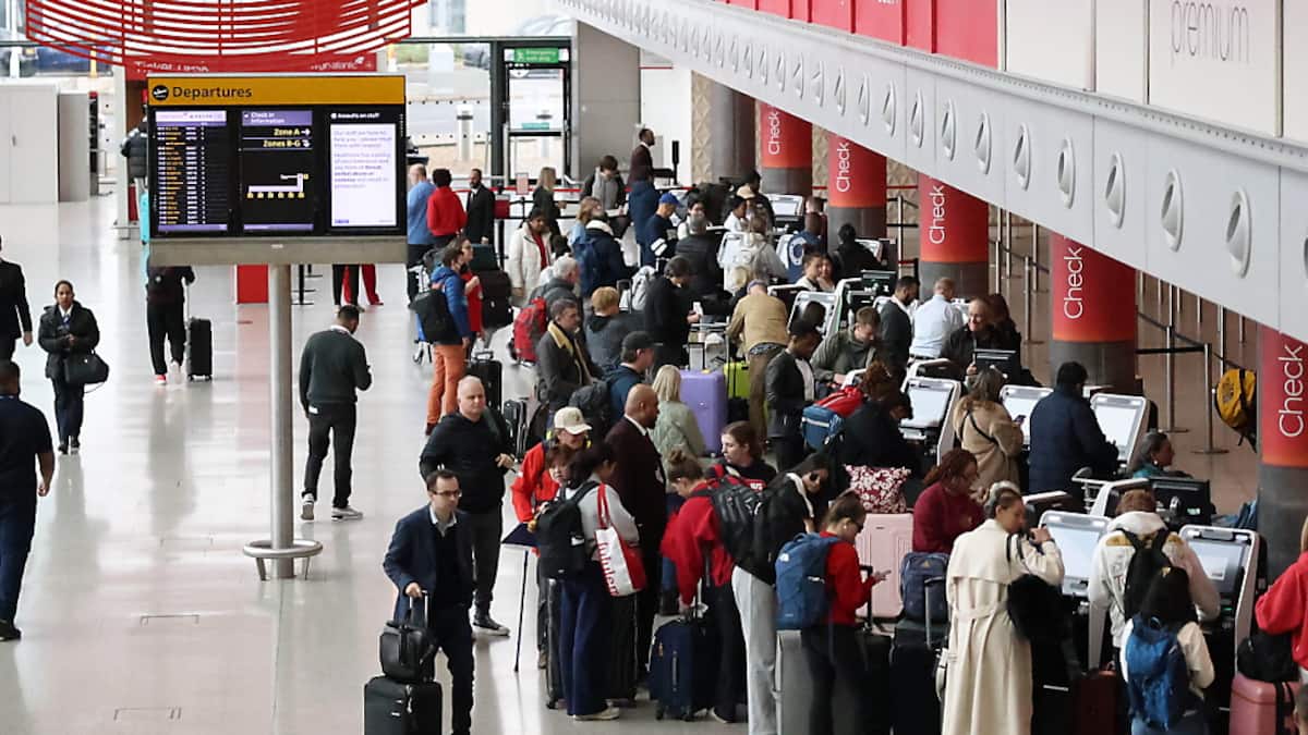 L'aéroport de Heathrow à nouveau "pleinement opérationnel"