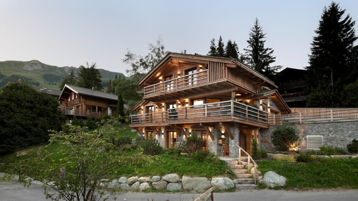 Architecture alpine: l’équilibre fragile entre authenticité et modernité