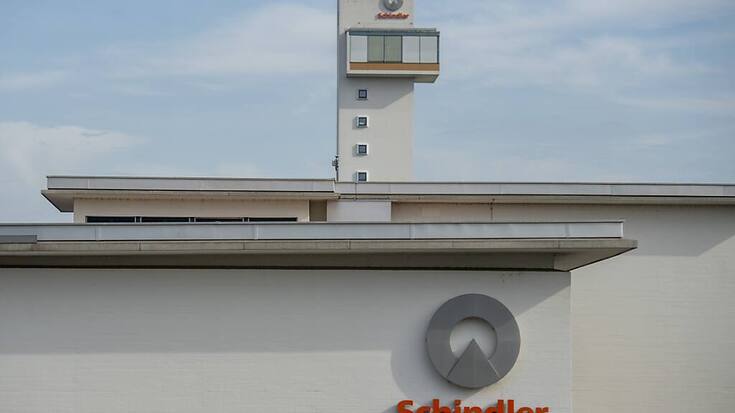 Schindler voit sa collaboration avec le comté de Miami-Dade, tout au sud de la Floride, être prolongé.
