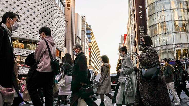 Le PIB du Japon a timidement rebondi au quatrième trimestre, soutenu par la consommation des ménages et le retour des touristes étrangers.
