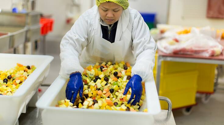 Pour mesurer au plus juste la prévalence des bactéries lors de grande production, les échantillons ont été prélevés de manière ciblée, notamment en fonction des variétés de fruits plus susceptibles d'être contaminées, comme les fruits peu acides tels que le melon ou la pastèque.