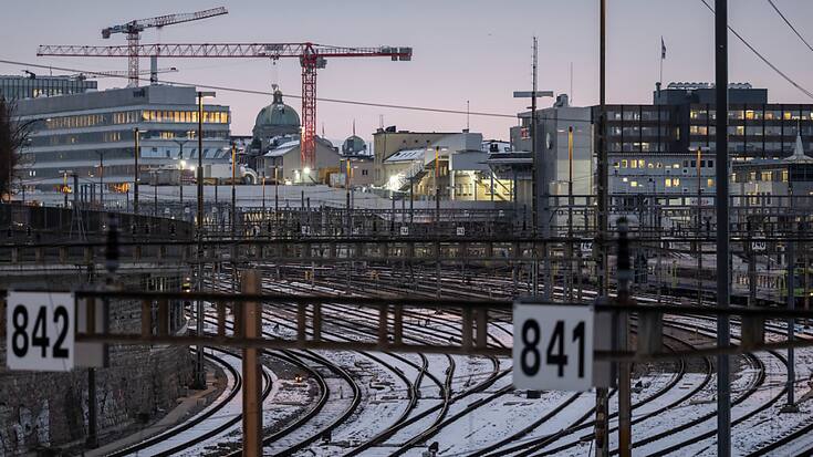 Pour assurer "des transports publics ponctuels, sûrs et pérennes", le réseau de radio ferroviaire doit être performant, et donc adapté aux dernières technologies, estiment les CFF (image d'illustration).