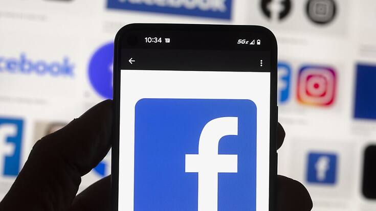 Les abonnés à Meta Verified pourront faire vérifier leur compte sur Facebook et Instagram en fournissant une carte d'identité officielle et ensuite afficher un "badge bleu", signalant qu'ils sont bien la personne qu'ils disent être. (archives)