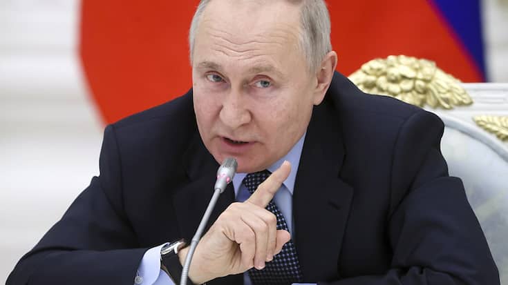 Les chiffres sont publiés à la veille d'une allocution très attendue de M. Poutine au Parlement, qui interviendra à trois jours du premier anniversaire du déclenchement le 24 février 2022 de l'offensive russe en Ukraine (archives).