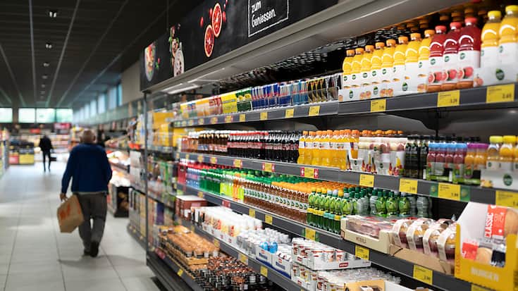 Les experts du KOF anticipent désormais une hausse de l'inflation de 3,0% en 2022 et de 2,4% en 2023, après +2,6% et +1,7% en juin (archives).