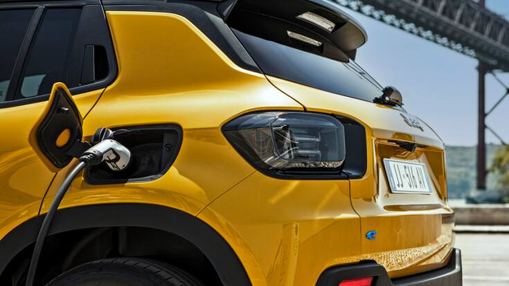 Stellantis s'est donné pour objectif de réduire de 50% ses émissions de gaz à effet de serre d'ici 2030, avant tout en vendant une part croissante de voitures hybrides et électriques (archives).