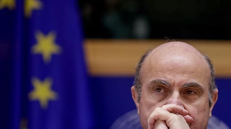 Selon le vice-président de la Banque centrale européenne (BCE)  Luis de Guindos, la fin de l'année et le début de la suivante offrent "une combinaison très difficile de faible croissance économique". (archives)