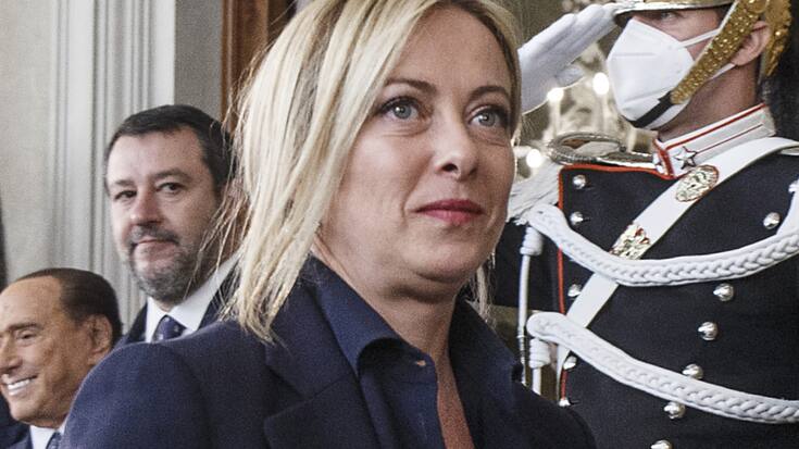 La Romaine âgée de 45 ans a réussi à "dédiaboliser" son parti pour parvenir au pouvoir exactement un siècle après Mussolini.