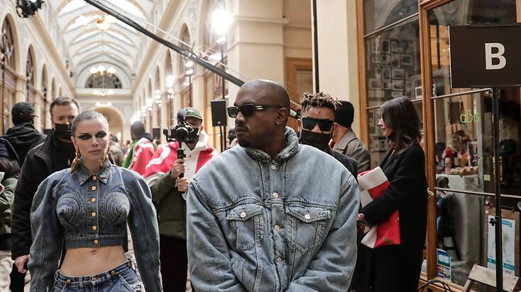 Kanye West, qui dit souffrir de troubles bipolaires, avait été suspendu de Twitter après avoir tweeté qu'il allait s'attaquer aux juifs dans une publication depuis supprimée par le réseau social car enfreignant ses règles (archives).