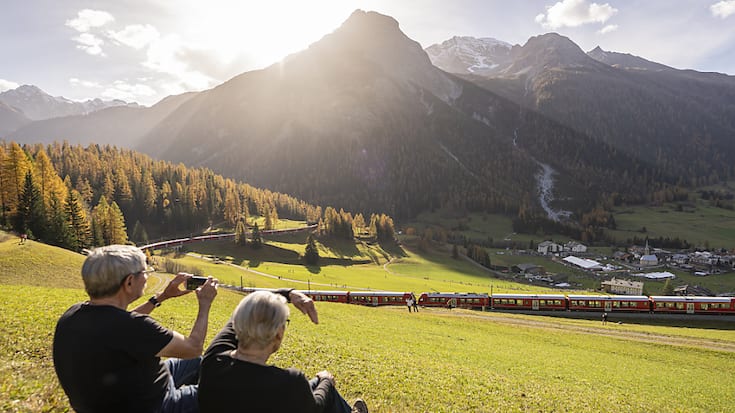Record battu du plus long train du monde dans les Grisons samedi.