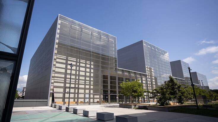 La Ville de Genève reçoit le prix suisse de la mobilité FLUX pour le nouveau pôle d'échanges des Eaux-Vives. D'environ 50'000 mètres carrés, le site accueille notamment des logements, des bureaux et le nouveau bâtiment de la Comédie (archives).