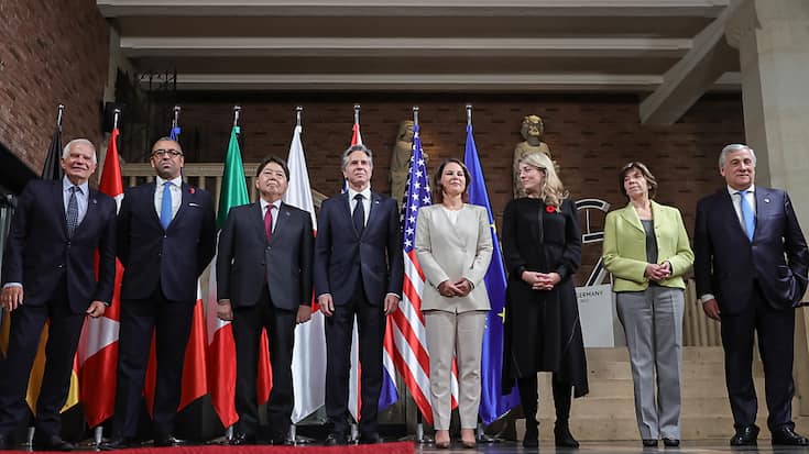 Le G7 a eu fort à faire à Münster. En plus de la guerre en Ukraine, la Corée du Nord et l'Iran notamment se sont ajoutés au menu des discussions. Les ministres des affaires étrangères ou de la défense italien, britannique, français, canadien, américain, japonais et allemand.