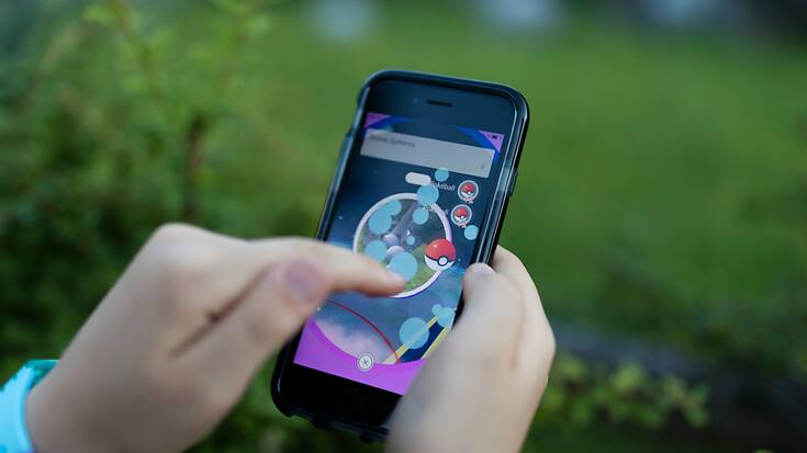 Le géant nippon compte notamment sur deux nouvelles déclinaison de son jeu de capture de bestioles virtuelles dans l'espace public pour étoffer ses recettes. (archive)