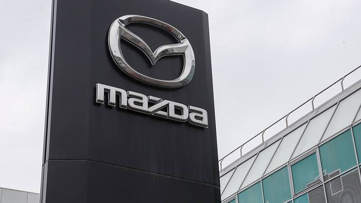 Mazda s'est fixé mardi pour objectif de réaliser entre 25% et 40% de ses ventes mondiales avec des voitures électriques d'ici 2030. (archives)
