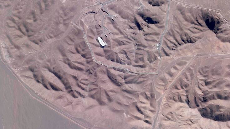 Site nucléaire souterrain de Fordo: En avril 2021, l'Iran avait déjà annoncé avoir commencé à produire de l'uranium enrichi à 60% dans le site de Natanz (centre), se rapprochant des 90% nécessaires à la confection d'une bombe atomique.