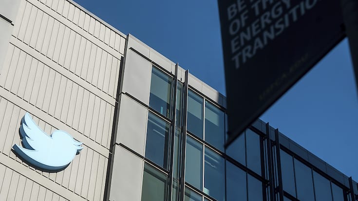 "Twitter n'autorise plus la promotion gratuite de certains réseaux sociaux sur Twitter", a indiqué la plateforme du milliardaire Elon Musk.