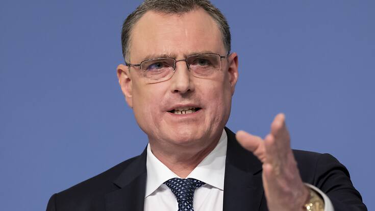 Le président de la Banque nationale suisse (BNS), Thomas Jordan, a déclaré à la SRF que les dirigeants de Credit Suisse doivent aller "dans la bonne direction" (archives).