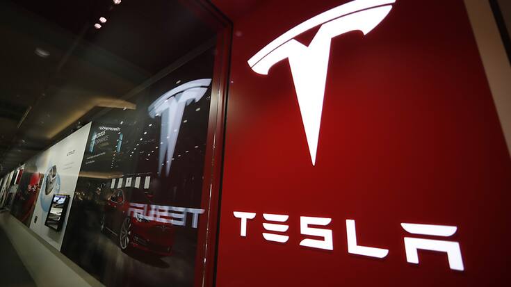 Tesla domine encore largement aux Etats-Unis avec 65% des parts de marché sur les neuf premiers mois de l'année, mais ce chiffre devrait tomber à moins de 20% en 2025 (archives)