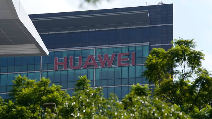 Huawei a annoncé vendredi que son chiffre d'affaires serait stable sur son exercice 2022, malgré les sanctions américaines, qui sont la "nouvelle normalité". (archives)