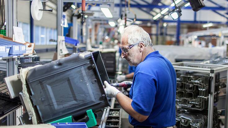 Selon Electrolux, la baisse des résultats est principalement une conséquence d'une demande plus faible des consommateurs et des réductions de stock des vendeurs et d'Electrolux, ainsi qu'un niveau de coût élevé. (archives)