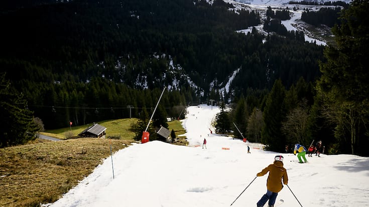 Les domaines skiables doivent s'adapter pour survivre, prévient un expert (archives).