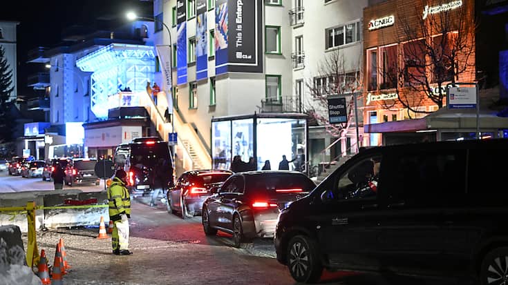 Certaines entreprises se sont mises à des maisons 100% renouvelables pendant le Forum économique mondial (WEF) à Davos (GR).