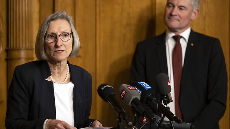 Les commissions de gestion ouvrent une enquête sur les indiscrétions au Conseil fédéral.