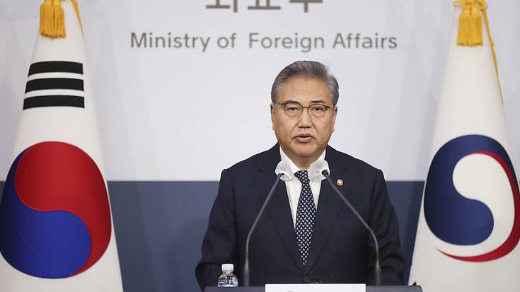 Le ministre sud-coréen des Affaires étrangères Park Jin a annoncé son plan lundi durant un briefing.