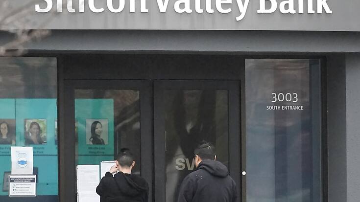 La branche britannique de la banque californienne en faillite Silicon Valley Bank (SVB) détenait des prêts pour environ 5,5 milliards de livres et des dépôts d'environ 6,7 milliards.