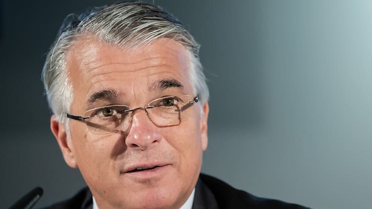 L'organe de surveillance de Swiss Re se lancera  dans la recherche d'un successeur à son président Sergio Ermotti, lequel prendra la direction d'UBS (archives).