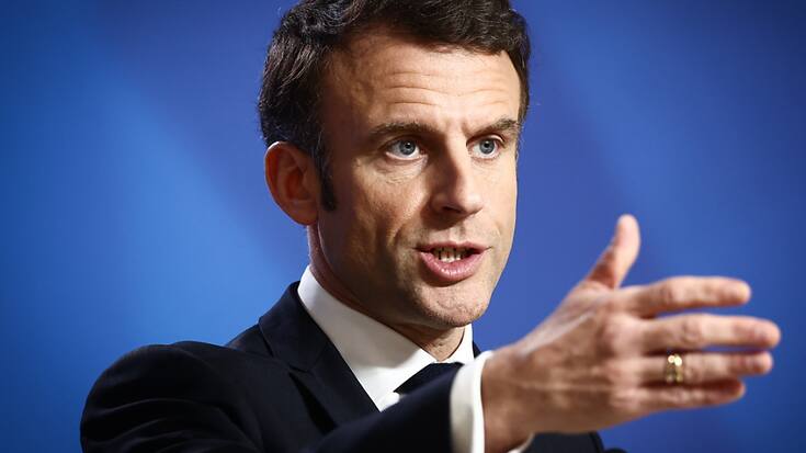 "Afin de répondre à ces défis, le chef de l'Etat proposera une série de mesures visant à redéfinir, en lien avec les élus et les collectivités territoriales, notre politique de gestion de l'eau pour l'adapter aux enjeux du changement climatique".