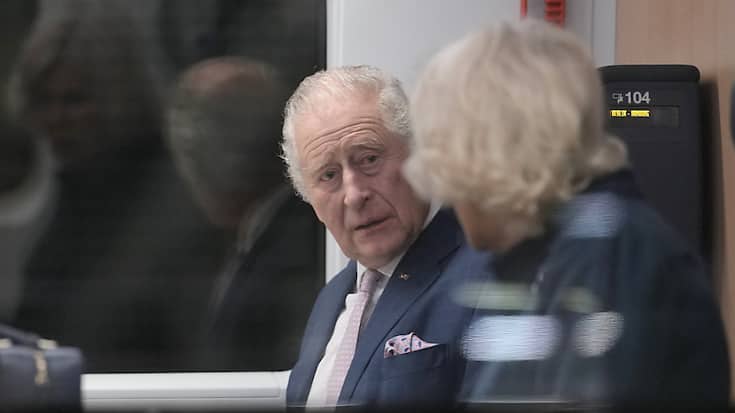 Charles III et la reine consort ont fait le trajet entre Berlin et Hambourg à bord d'un train.