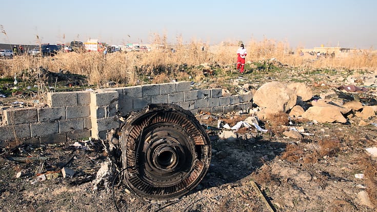 Les reste d'un réacteur du Boeing 737-800 dont le crash avait fait 176 en janvier 2020.