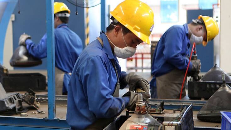 Sur le front de l'emploi, la situation s'est dégradée en avril dans le secteur manufacturier.(AP Photo)