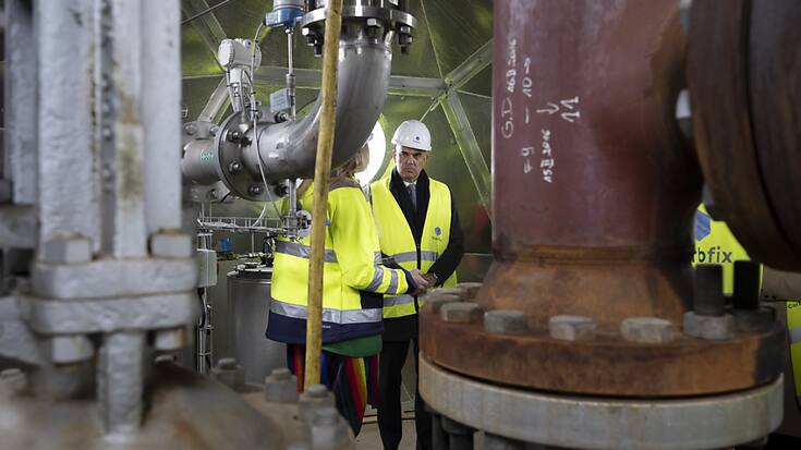 Le président de la Confédération Alain Berset a visité l'installation de stocakge du CO2 près de Reykjavik.