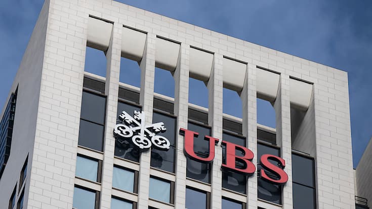 Sur le plan des résultats, les 7,66 milliards de dollars de bénéfice d'UBS auraient été annihilés par la perte de 7,67 milliards de son dauphin, mais divers facteurs liés notamment au contrat prénuptial entre les deux géants bancaires livrent un gain de 37,11 milliards (archives).
