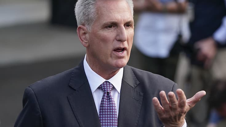 "Nous n'avons pas d'accord mais une discussion productive dans les domaines où nous avons des différences d'opinion", a estimé Kevin McCarthy à l'issue de la réunion.