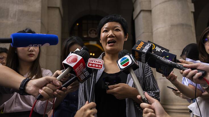 "Heureuse, je ne trouve pas d'autre mot pour décrire mon état d'esprit en ce moment", a déclaré la journaliste Bao Choy à l'issue de la décision.