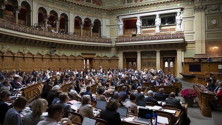 Les coûts découlant des réglementations doivent être présentés de manière plus transparente et être pris en considération dans les bases de décision établies notamment pour le Parlement.