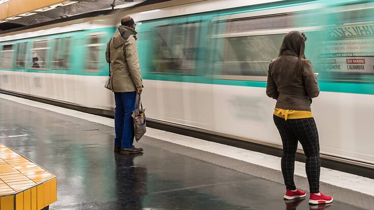L'incident, exceptionnel, a nécessité l'évacuation de cinq rames et des retards de plus de deux heures (Photo d'illustration).