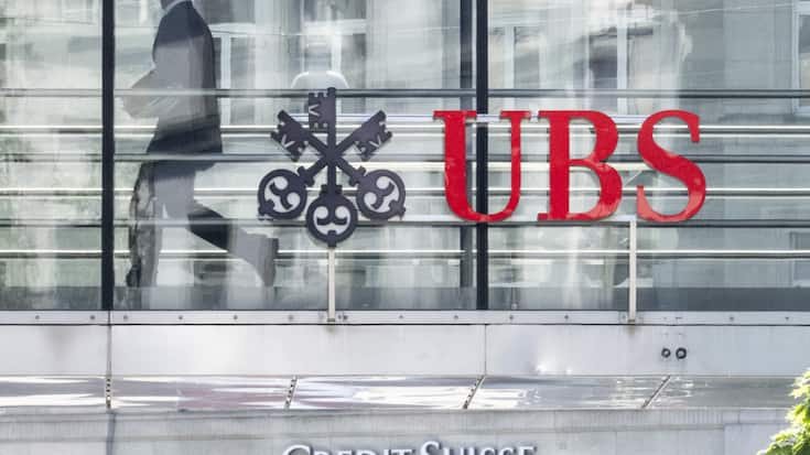 En Suisse, les salariés concernés par les suppressions de postes seront logés à la même enseigne, peu importe qu'ils viennent d'UBS ou de Credit Suisse (archives).