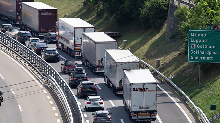 Le week-end dernier a également été marqué par les bouchons devant le tunnel du Gothard.