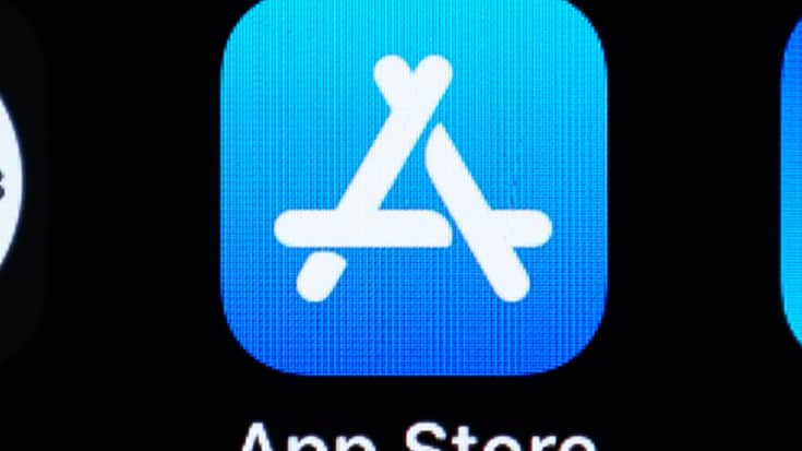 Apple est pointé du doigt par de nombreux éditeurs et autorités de la concurrence dans plusieurs pays, pour prélever une lourde commission sur les recettes réalisées via son magasin d'applications App Store. (archives)