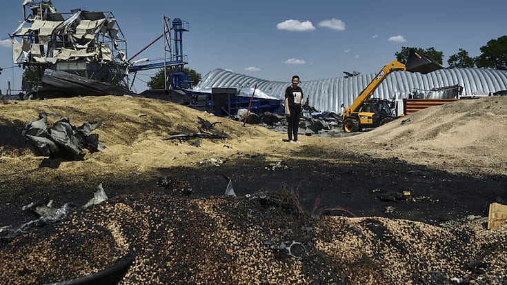 Désolation après une frappe russe à Odessa.