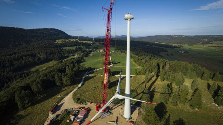 Une fois opérationnelles, les six éoliennes permettront la production de 22 millions de kilowattheures par an, de quoi alimenter 6100 ménages, soit l'équivalent de la consommation électrique annuelle de la commune de Sainte-Croix et de ses industries.