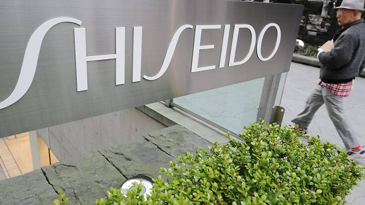 Shiseido a maintenu ses prévisions annuelles inchangées mardi, après un premier semestre marqué par une reprise de ses ventes dans ses principaux marchés. (archives)