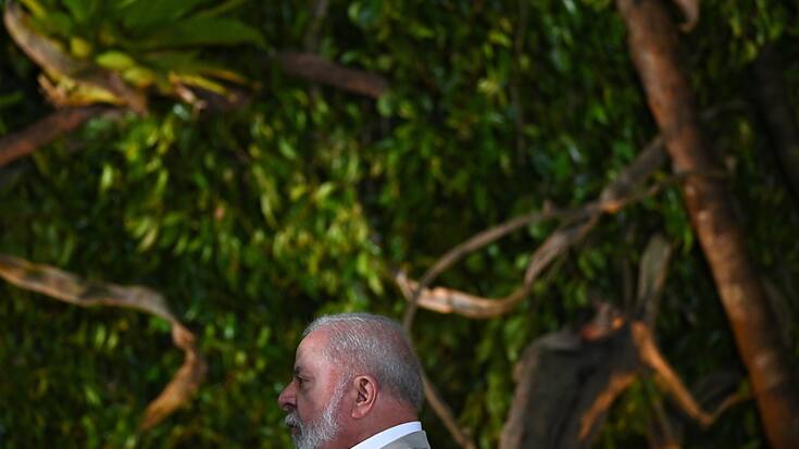 Pour le président brésilien Lula, "c'est la nature qui a besoin d'argent".