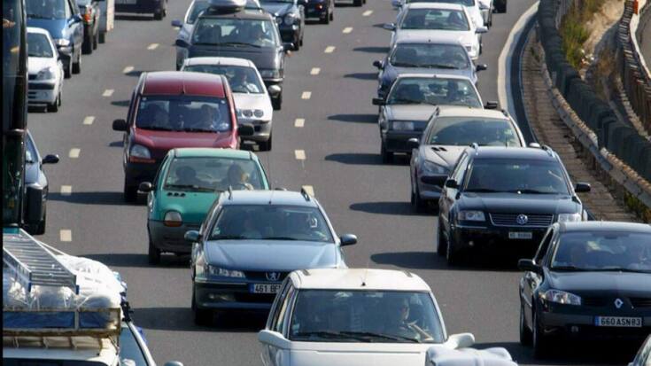 En ce début de pont du 15 août, les autoroutes A7, A9 et A10 enregistraient chacune plus de 150 km de bouchons cumulés (archives).