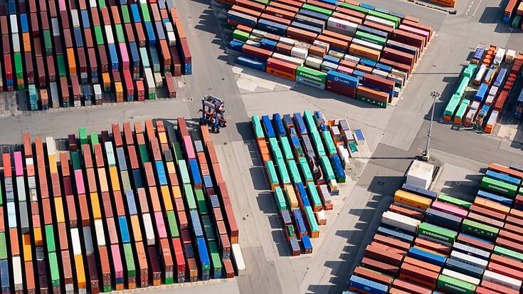 La baisse des exportations suisses a aussi été marquée vers l'Asie et principalement en Chine (-11,7%) qui fait face à un ralentissement conjoncturel et de graves difficultés sur le marché immobilier. (archives)